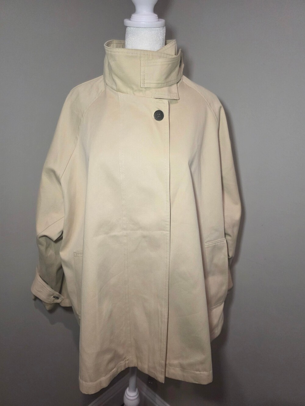 NWT Beige Short Trench-style, Stand Collar, Jacket, L/XL